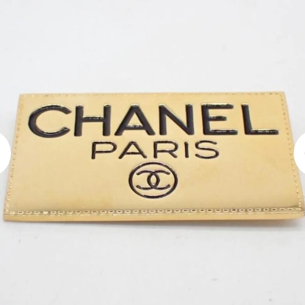 CHANEL Black and Gold Logo Brooch - Picture 6 of 6